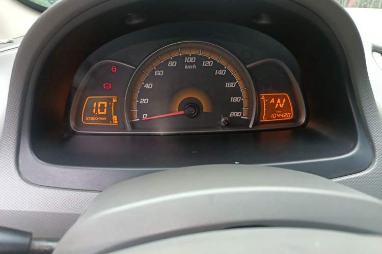 Used Chevrolet Sail 2010 Hatchback 1.2L AMT Ideal Edition Instrument Cluster