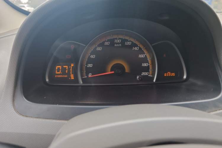 Used Chevrolet Sail 2010 Sedan 1.4L Manual Ideal Edition Instrument Cluster
