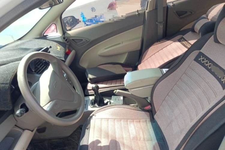 Used Chevrolet Sail 2010 Sedan 1.4L Manual Ideal Edition Left Front Seat