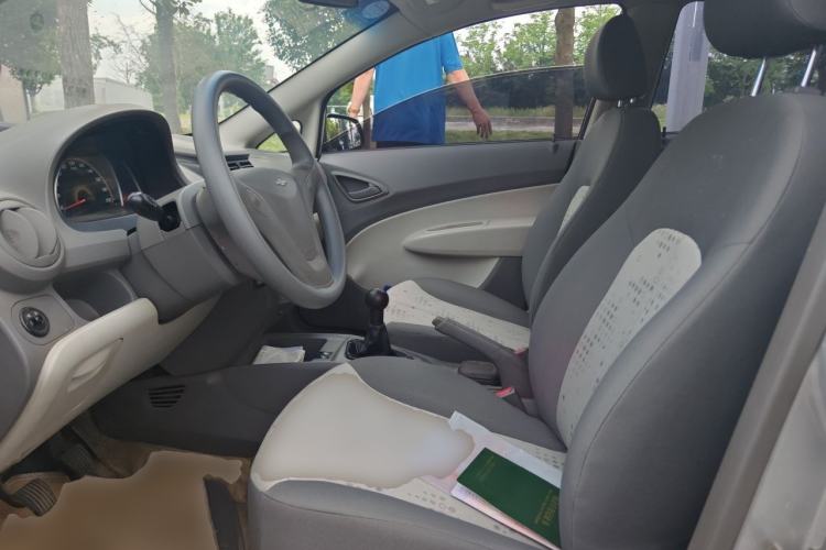 Used Chevrolet Sail 2010 Sedan 1.4L Manual Ideal Edition Left Front Seat
