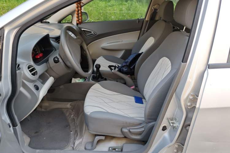Used Chevrolet Sail 2010 Sedan 1.4L Manual Enjoyment Edition Left Front Seat