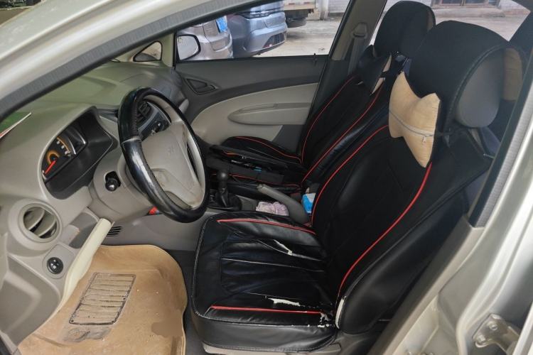 Used Chevrolet Sail 2010 Sedan 1.2L Manual Fashion Edition Left Front Seat