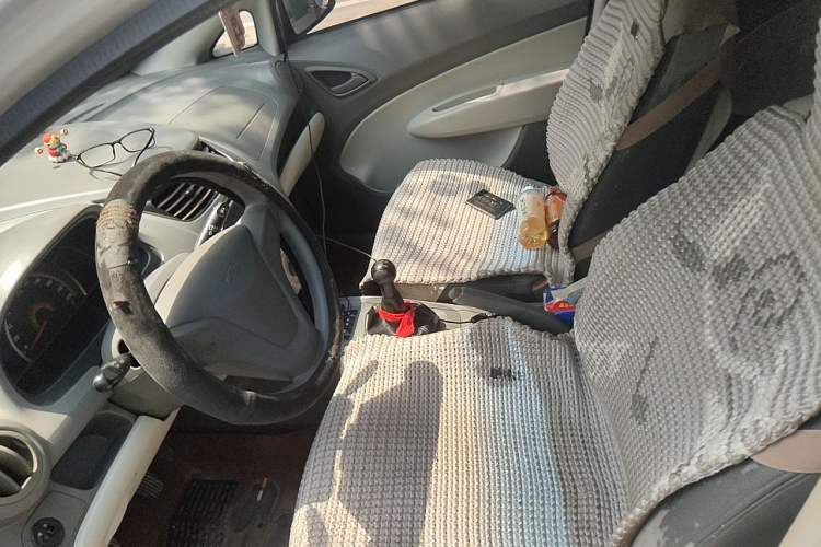 Used Chevrolet Sail 2010 Hatchback 1.2L Manual Warm Edition Left Front Seat