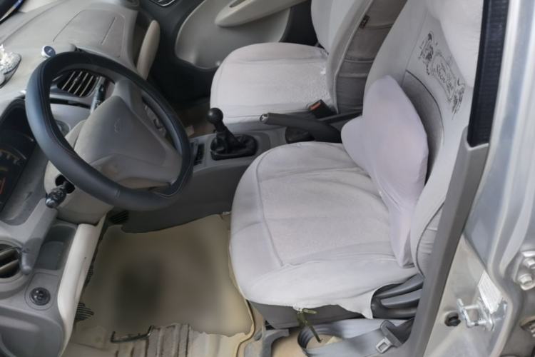 Used Chevrolet Sail 2010 Sedan 1.4L Manual Enjoyment Edition Left Front Seat