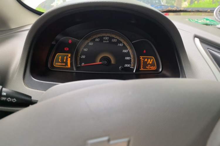 Used Chevrolet Sail 2010 Sedan 1.4L AMT Excellence Edition Odometer Close Up