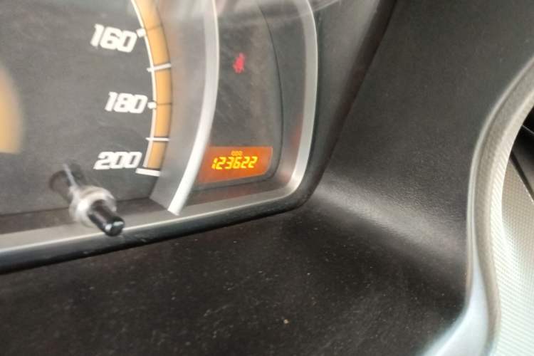 Used Chevrolet Sail 2010 Sedan 1.4L Manual Ideal Edition Odometer Close Up