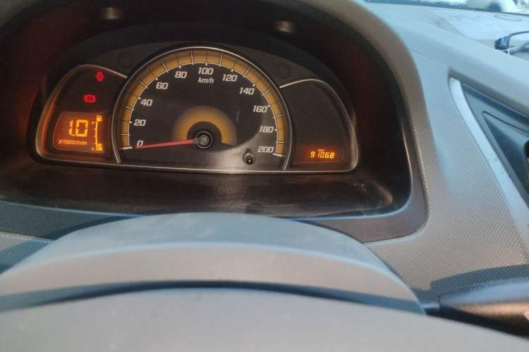 Used Chevrolet Sail 2010 Sedan 1.4L Manual Ideal Edition Odometer Close Up