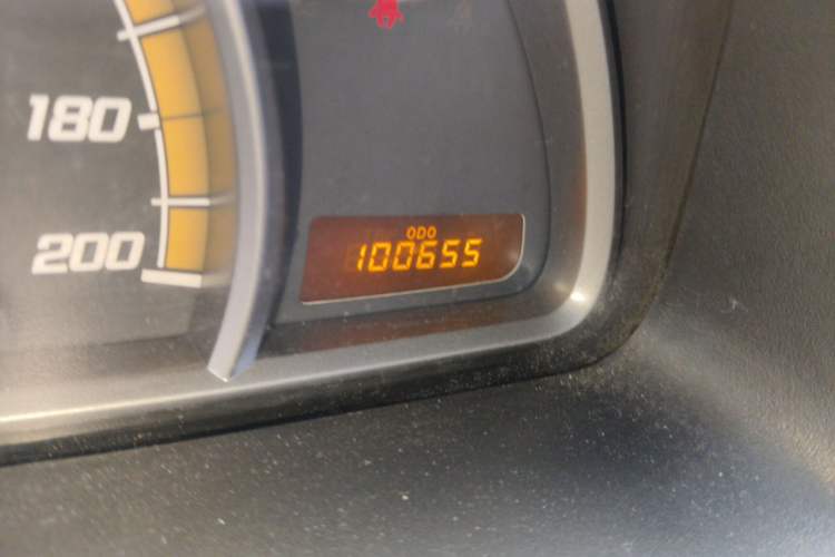 Used Chevrolet Sail 2010 Sedan 1.2L Manual Fashion Edition Odometer Close Up