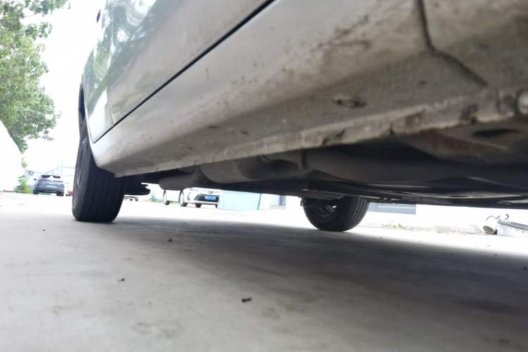 Used Chevrolet Sail 2010 Sedan 1.4L Manual Enjoyment Edition Right Side Sill