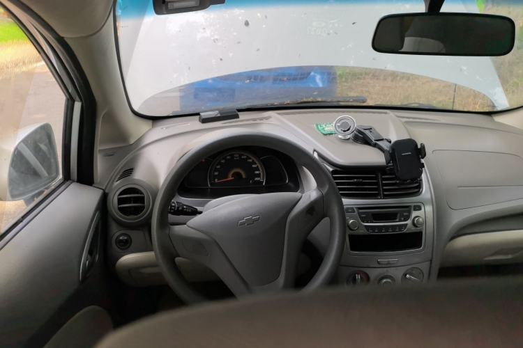 Used Chevrolet Sail 2010 Sedan 1.4L AMT Excellence Edition Steering Wheel