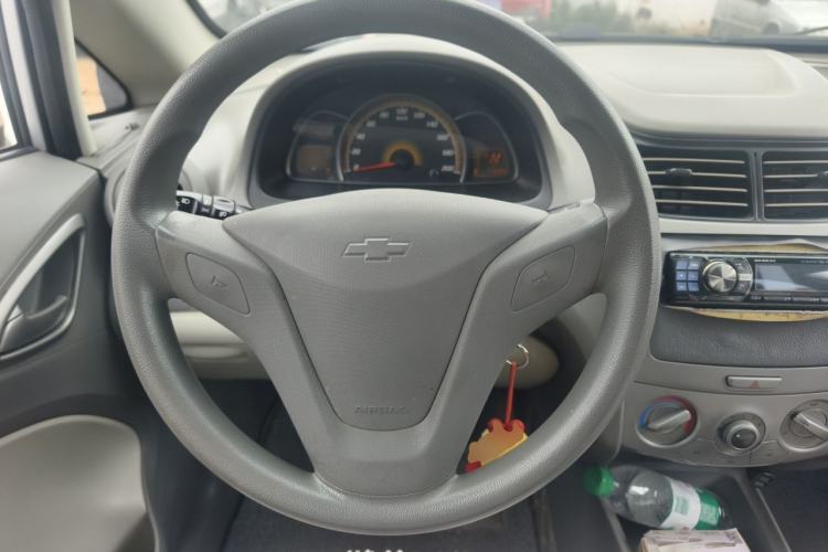 Used Chevrolet Sail 2010 Sedan 1.4L AMT Excellence Edition Steering Wheel