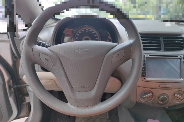 Used Chevrolet Sail 2010 Sedan 1.4L AMT Excellence Edition Steering Wheel