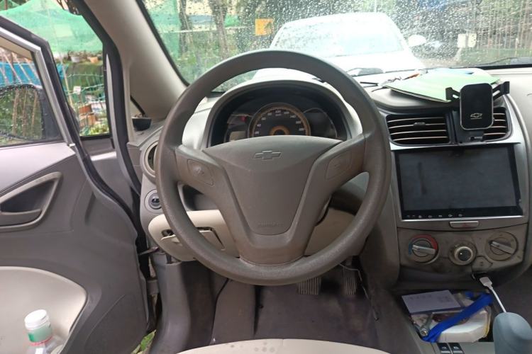 Used Chevrolet Sail 2010 Hatchback 1.2L AMT Ideal Edition Steering Wheel