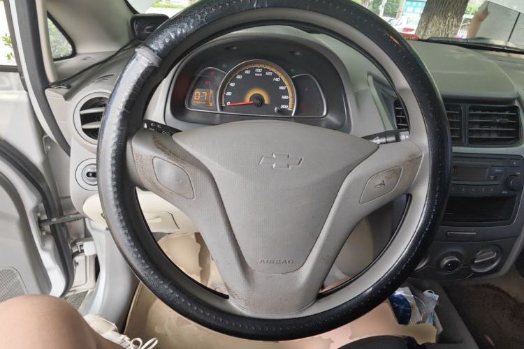 Used Chevrolet Sail 2010 Sedan 1.2L Manual Fashion Edition Steering Wheel