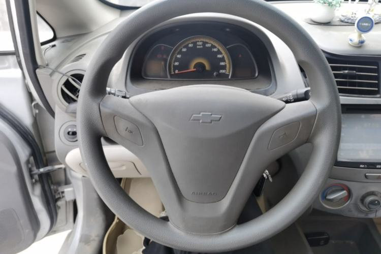 Used Chevrolet Sail 2010 Sedan 1.4L Manual Enjoyment Edition Steering Wheel