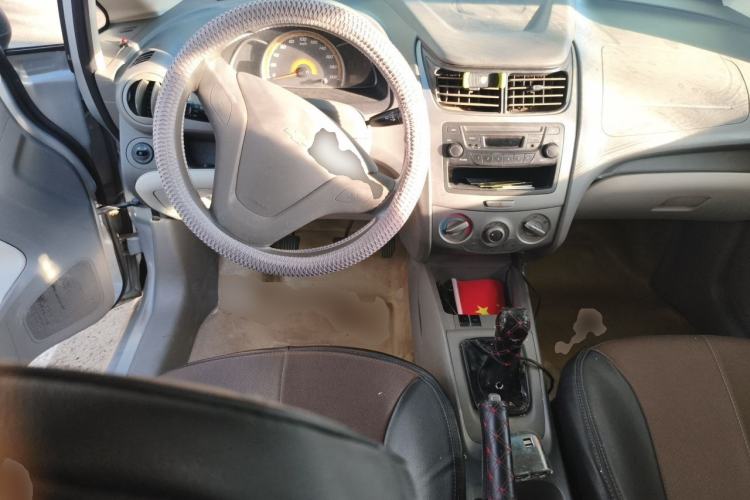 Used Chevrolet Sail 2010 Sedan 1.2L Manual Warm Edition Steering Wheel