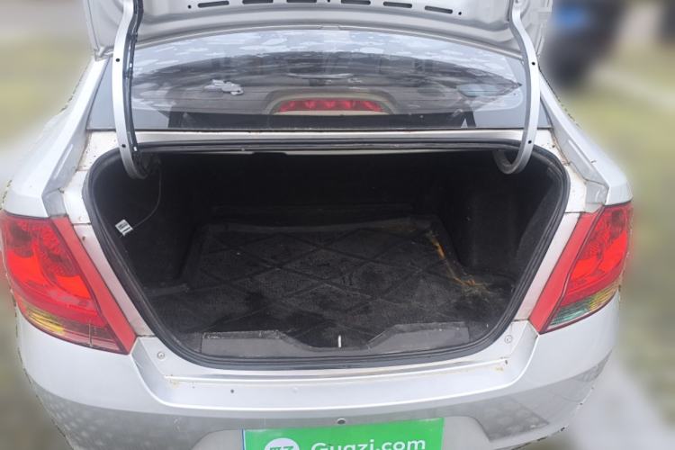 Used Chevrolet Sail 2010 Sedan 1.4L Manual Ideal Edition Trunk