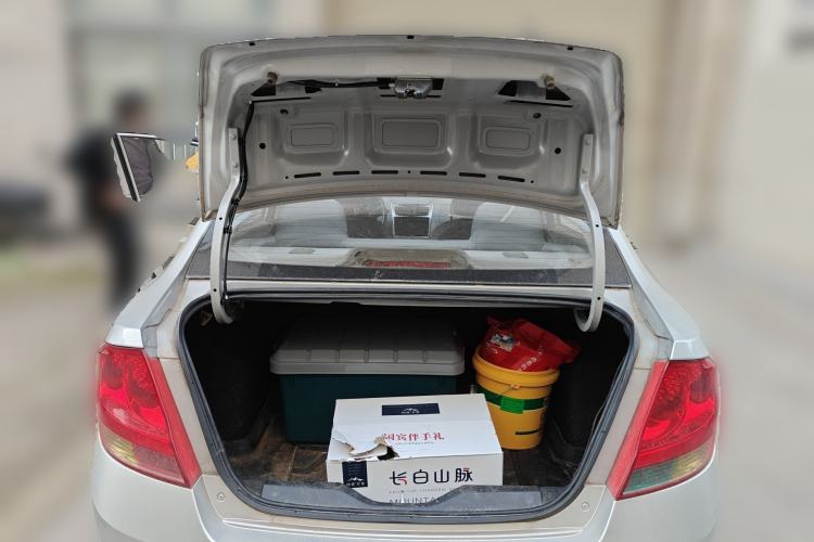 Used Chevrolet Sail 2010 Sedan 1.2L Manual Fashion Edition Trunk