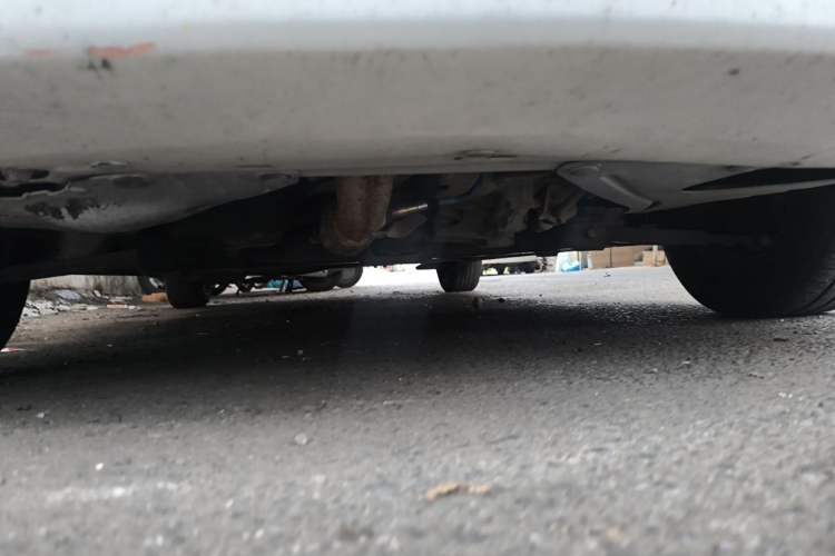 Used Chevrolet Sail 2010 Sedan 1.2L Manual Warm Edition Chassis Front