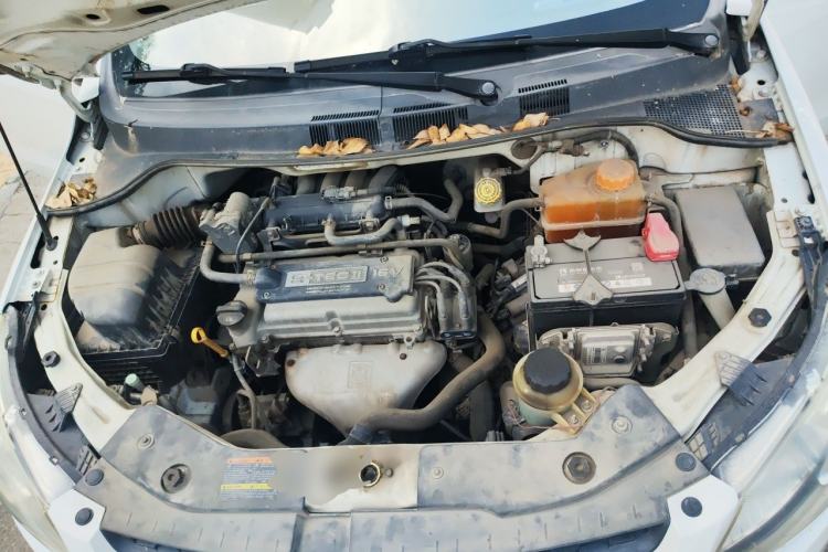 Used Chevrolet Sail 2010 Sedan 1.2L AMT Ideal Edition Engine Bay