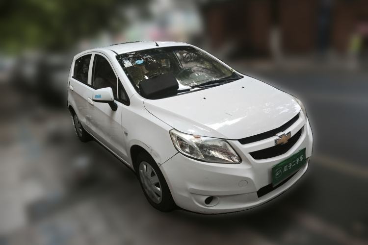 Used Chevrolet Sail 2010 Hatchback 1.2L AMT Ideal Edition Front Right 45 Deg