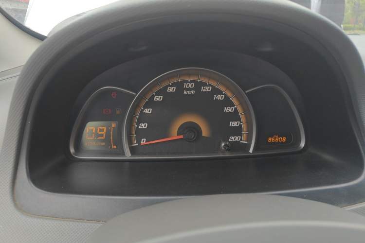 Used Chevrolet Sail 2010 Hatchback 1.2L Manual Warm Edition Instrument Cluster