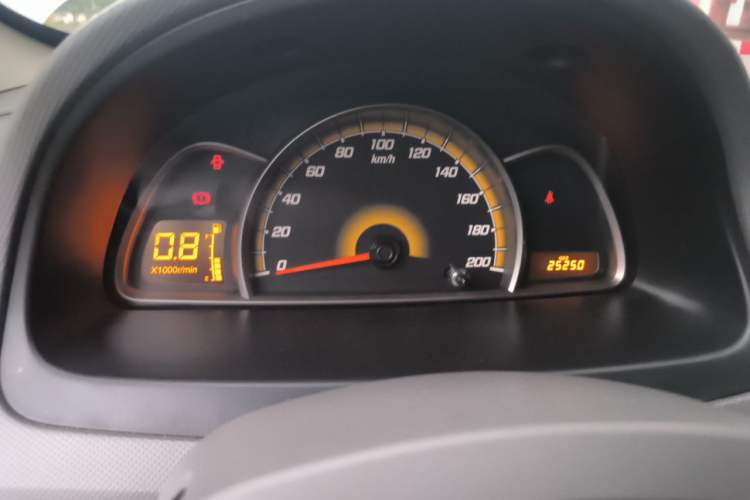 Used Chevrolet Sail 2010 Sedan 1.4L Manual Ideal Edition Instrument Cluster