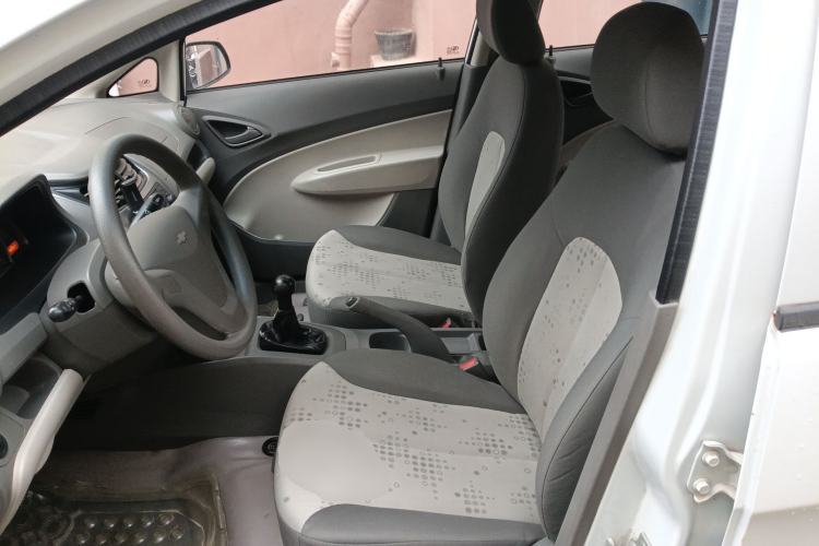 Used Chevrolet Sail 2010 Sedan 1.2L Manual Fashion Edition Left Front Seat