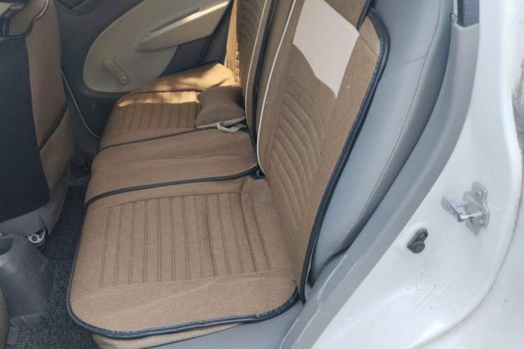 Used Chevrolet Sail 2010 Sedan 1.2L Manual Warm Edition Left Rear Seat
