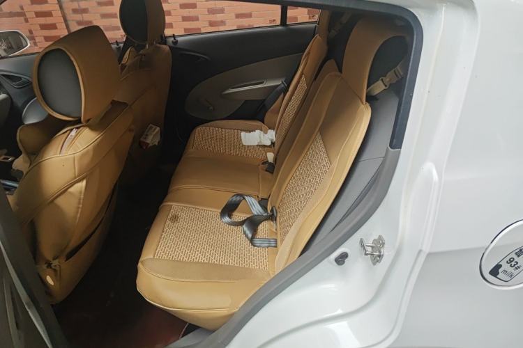 Used Chevrolet Sail 2010 Hatchback 1.2L AMT Ideal Edition Left Rear Seat