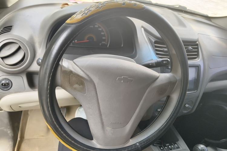 Used Chevrolet Sail 2010 Sedan 1.2L Manual Warm Edition Steering Wheel