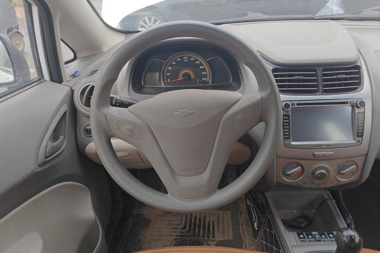 Used Chevrolet Sail 2010 Hatchback 1.2L Manual Warm Edition Steering Wheel