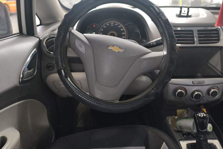 Used Chevrolet Sail 2010 Sedan 1.2L Manual Warm Edition Steering Wheel