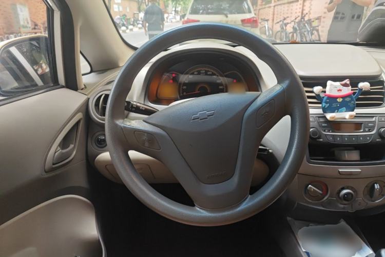 Used Chevrolet Sail 2010 Hatchback 1.2L AMT Ideal Edition Steering Wheel