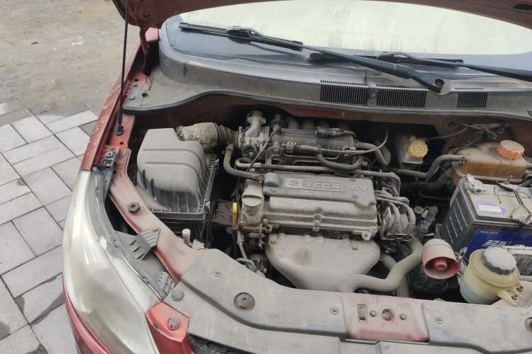 Used Chevrolet Sail 2010 Sedan 1.2L Manual Fashion Edition Engine Bay Right