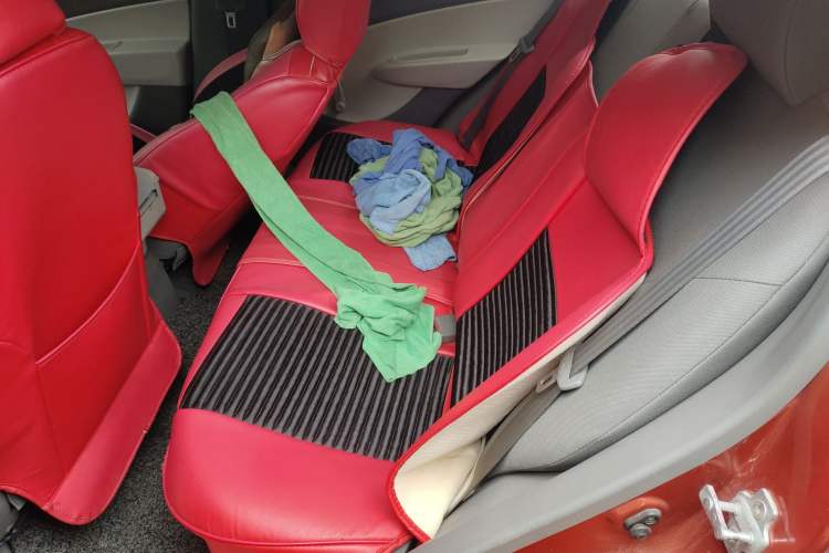 Used Chevrolet Sail 2010 Sedan 1.2L Manual Fashion Edition Left Rear Seat