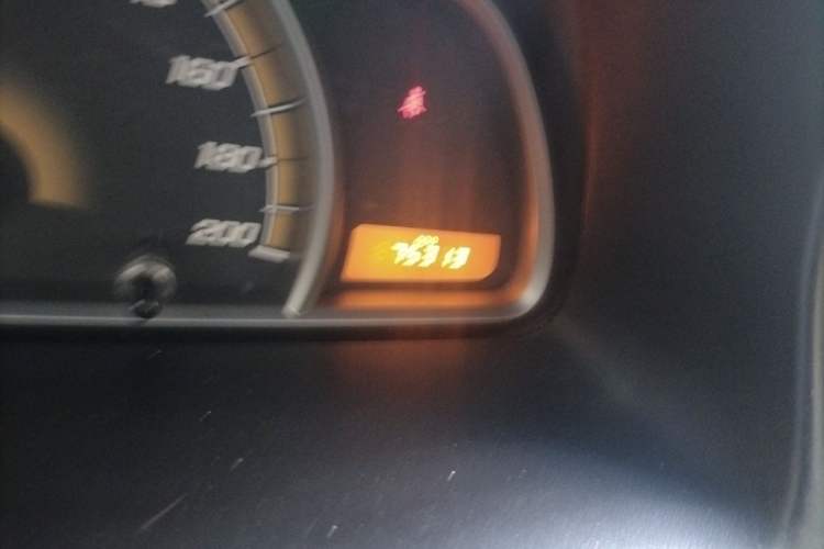 Used Chevrolet Sail 2010 Sedan 1.2L Manual Warm Edition Odometer Close Up