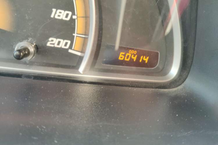 Used Chevrolet Sail 2010 Sedan 1.2L Manual Fashion Edition Odometer Close Up