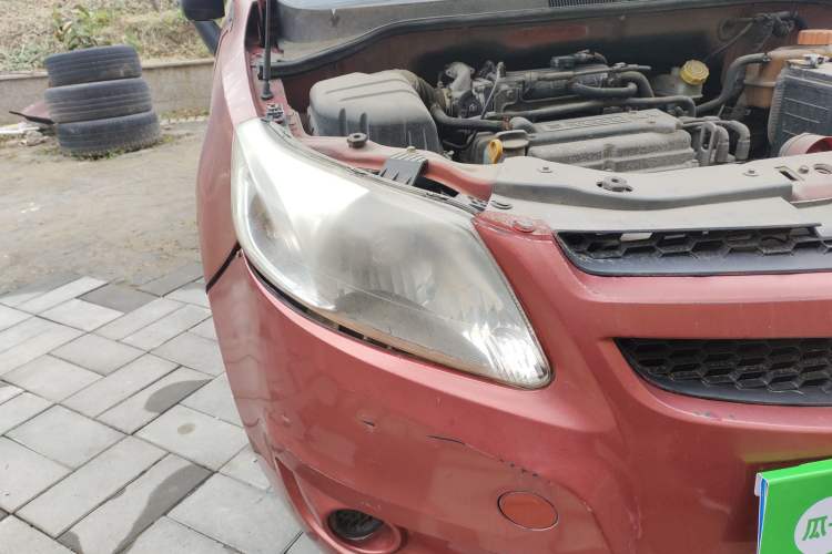 Used Chevrolet Sail 2010 Sedan 1.2L Manual Fashion Edition Right Front Headlight