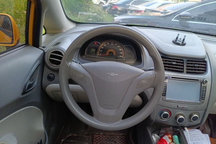 Used Chevrolet Sail 2010 Hatchback 1.4L AMT Elite Edition Steering Wheel