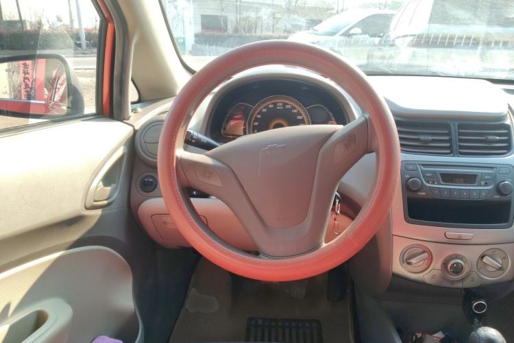 Used Chevrolet Sail 2010 Sedan 1.2L Manual Fashion Edition Steering Wheel