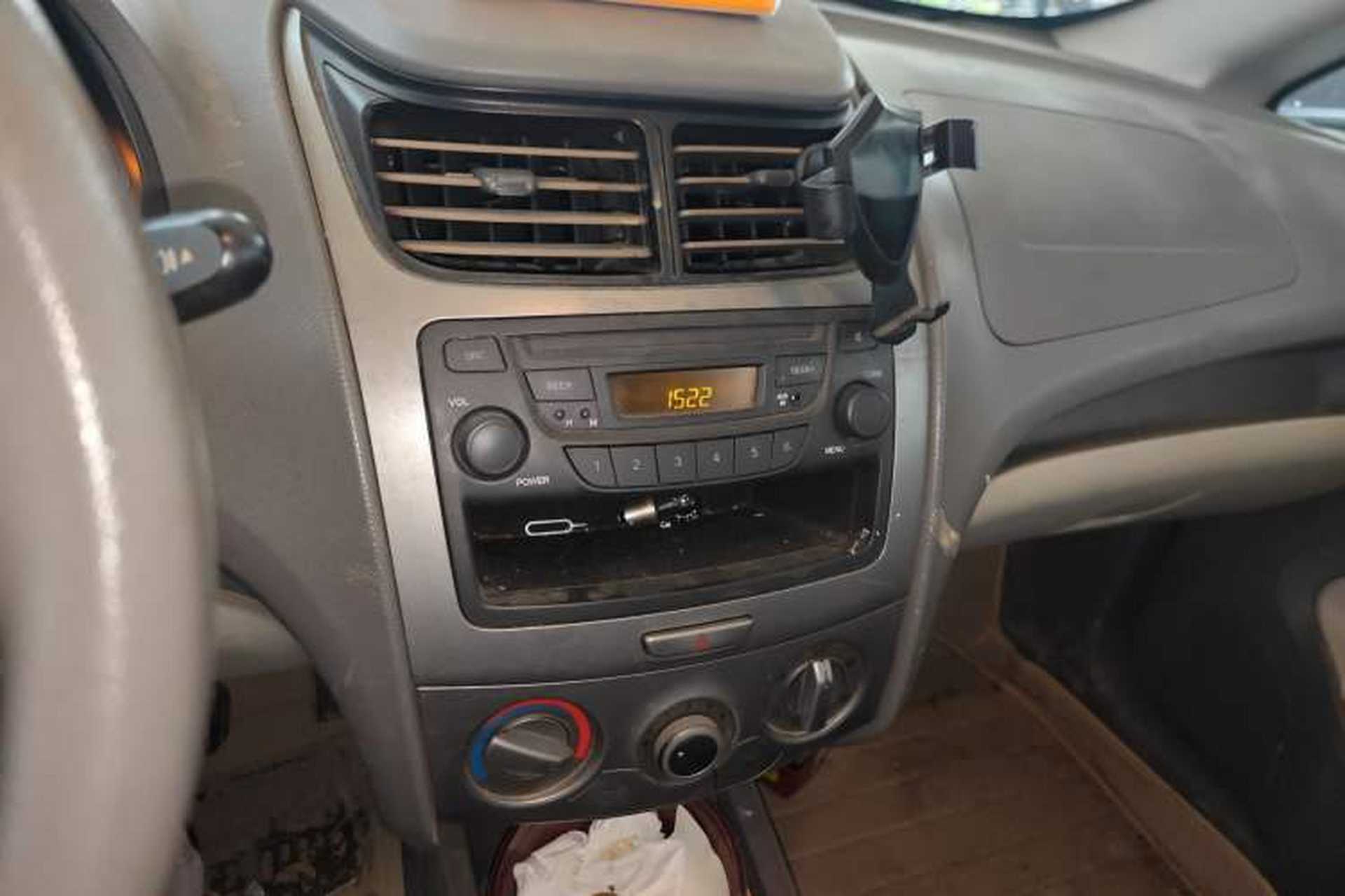 Used Chevrolet Sail 2011 Sedan 1.4L Manual Happiness Edition Audio And AC Panel