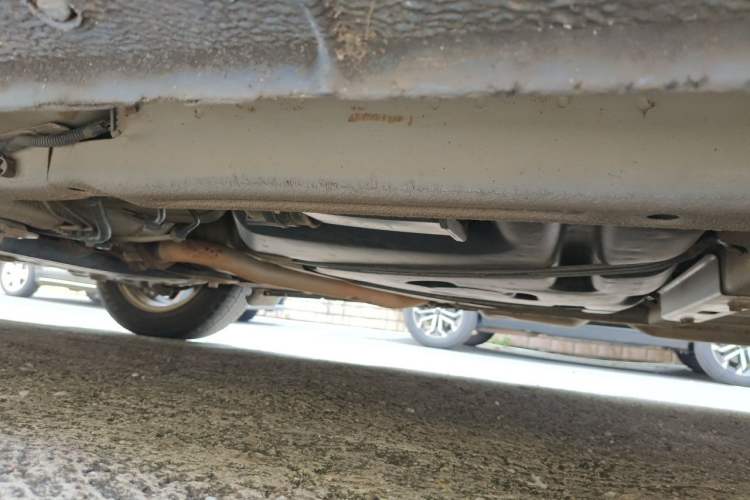 Used Chevrolet Sail 2011 Sedan 1.4L Manual Happiness Edition Chassis Front Left