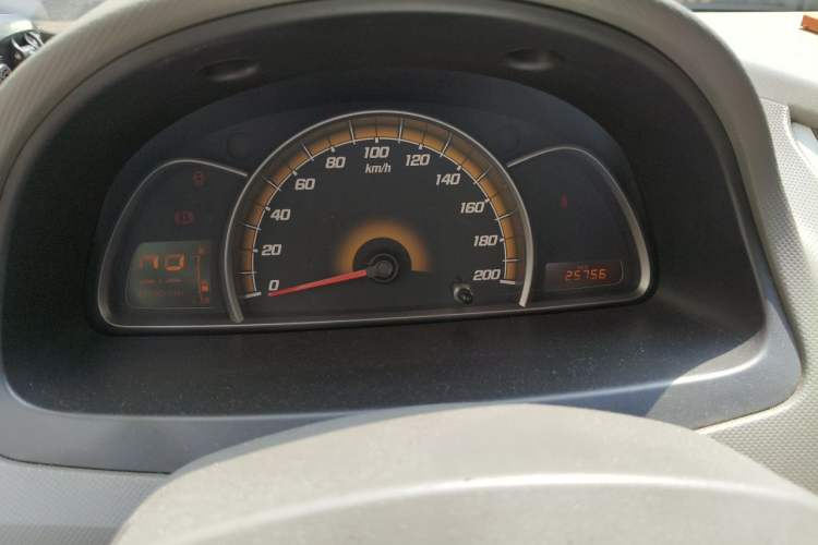 Used Chevrolet Sail 2011 Sedan 1.4L Manual Happiness Edition Instrument Cluster