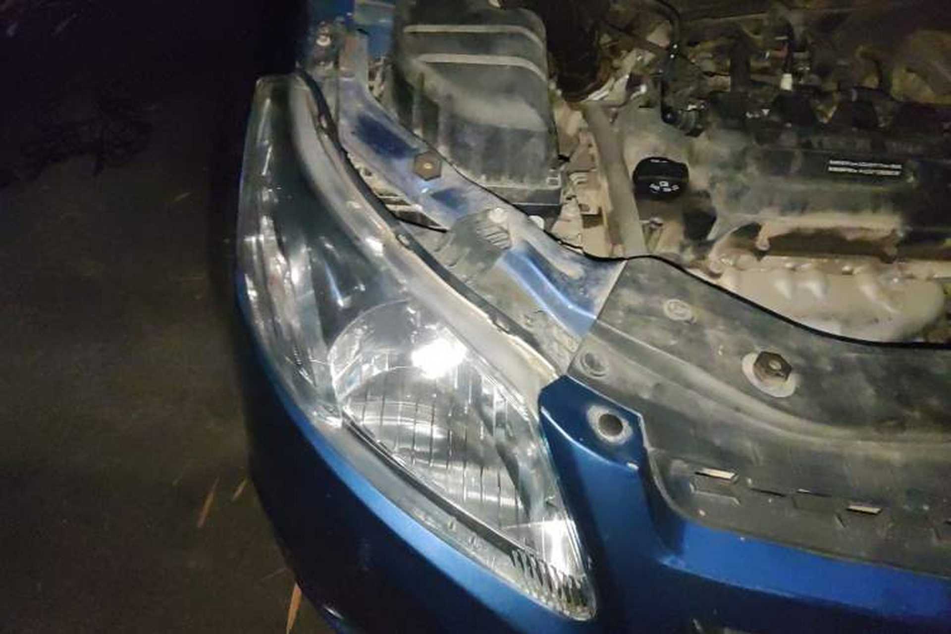 Used Chevrolet Sail 2011 Sedan 1.4L Manual Happiness Edition Right Front Headlight