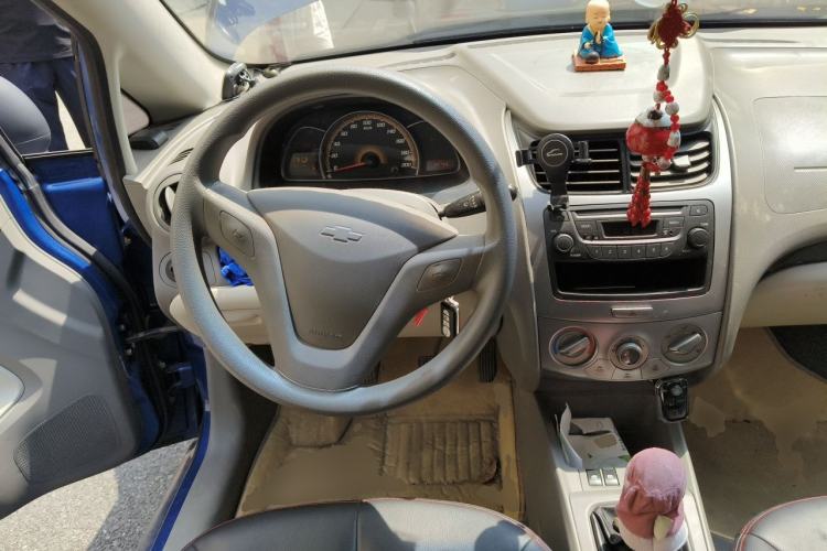 Used Chevrolet Sail 2011 Sedan 1.4L Manual Happiness Edition Steering Wheel
