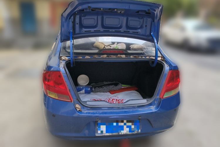 Used Chevrolet Sail 2011 Sedan 1.4L Manual Happiness Edition Trunk