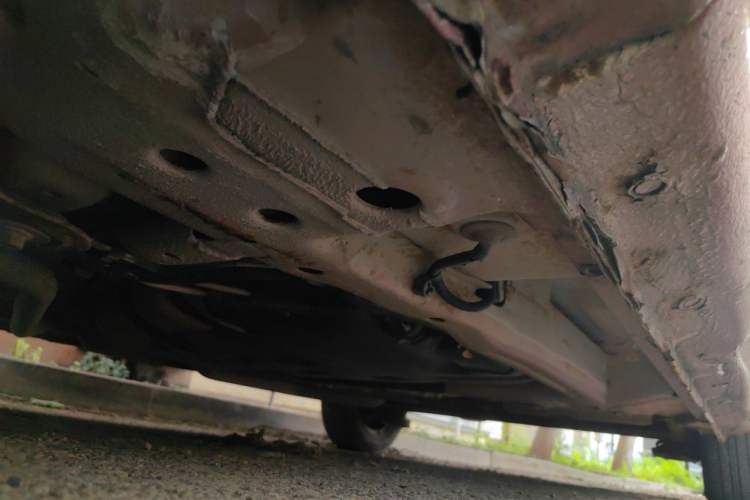 Used Chevrolet Sail 2011 Sedan 1.4L Manual Happiness Edition Chassis Front Left