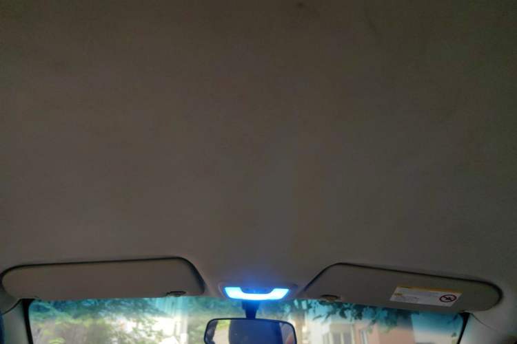 Used Chevrolet Sail 2011 Sedan 1.4L Manual Happiness Edition Headliner