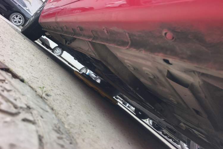 Used Chevrolet Sail 2011 Sedan 1.4L Manual Happiness Edition Chassis Rear Left